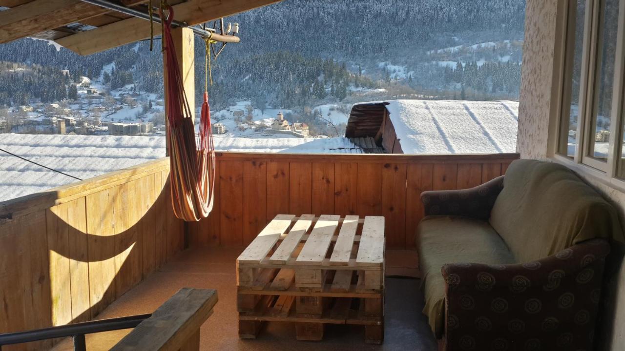 Irina Lextagi Hotel Mestia Buitenkant foto