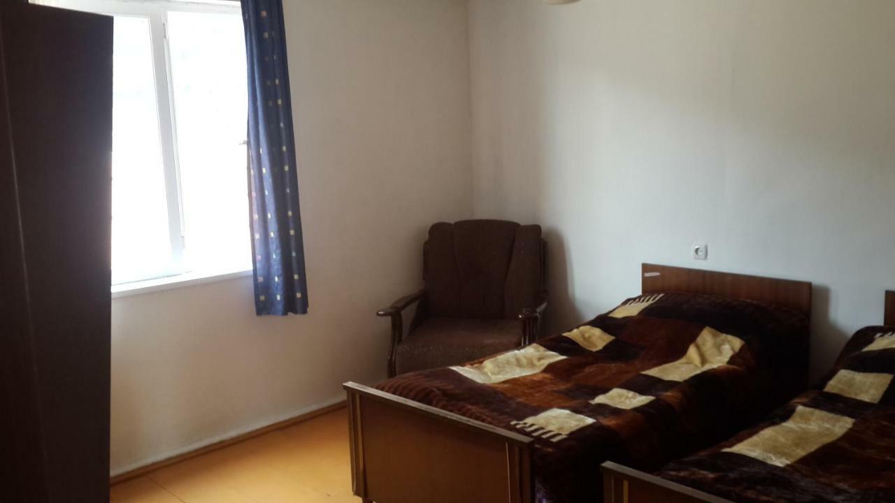 Irina Lextagi Hotel Mestia Buitenkant foto
