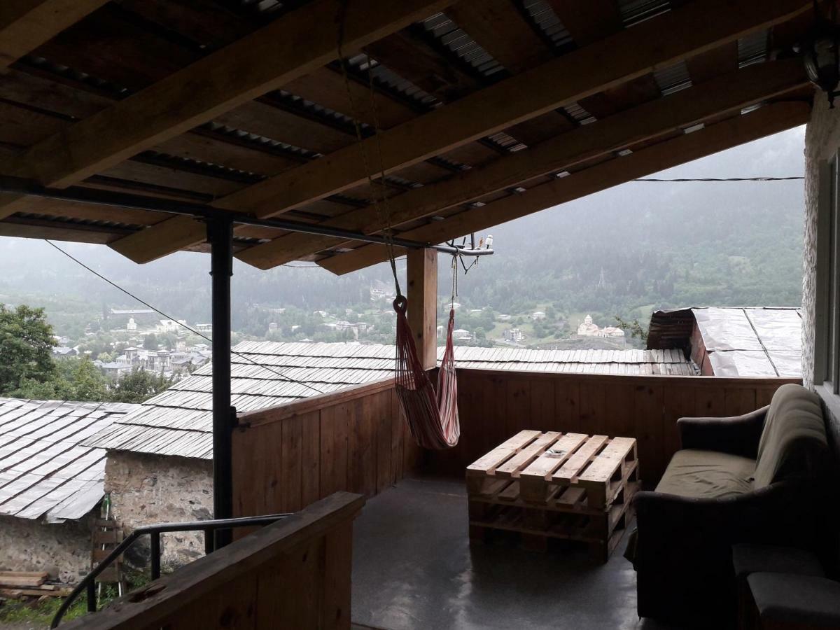 Irina Lextagi Hotel Mestia Buitenkant foto
