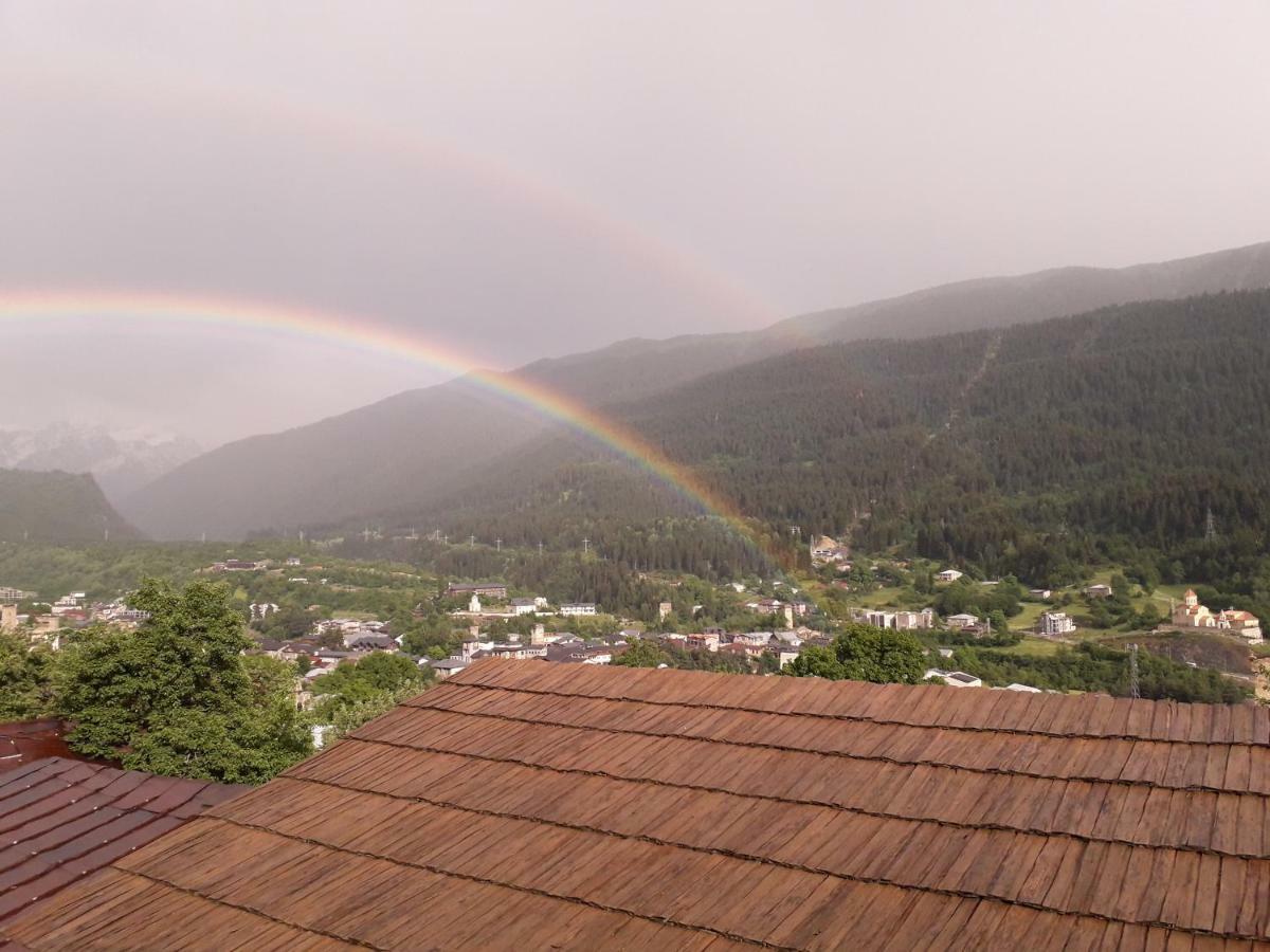 Irina Lextagi Hotel Mestia Buitenkant foto